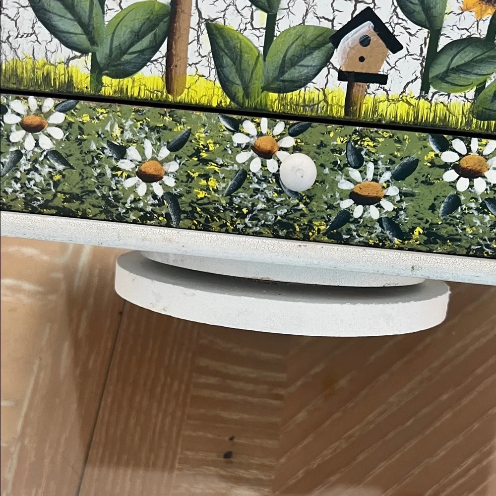 Sunflower and Birdhouse Decorative Organizer